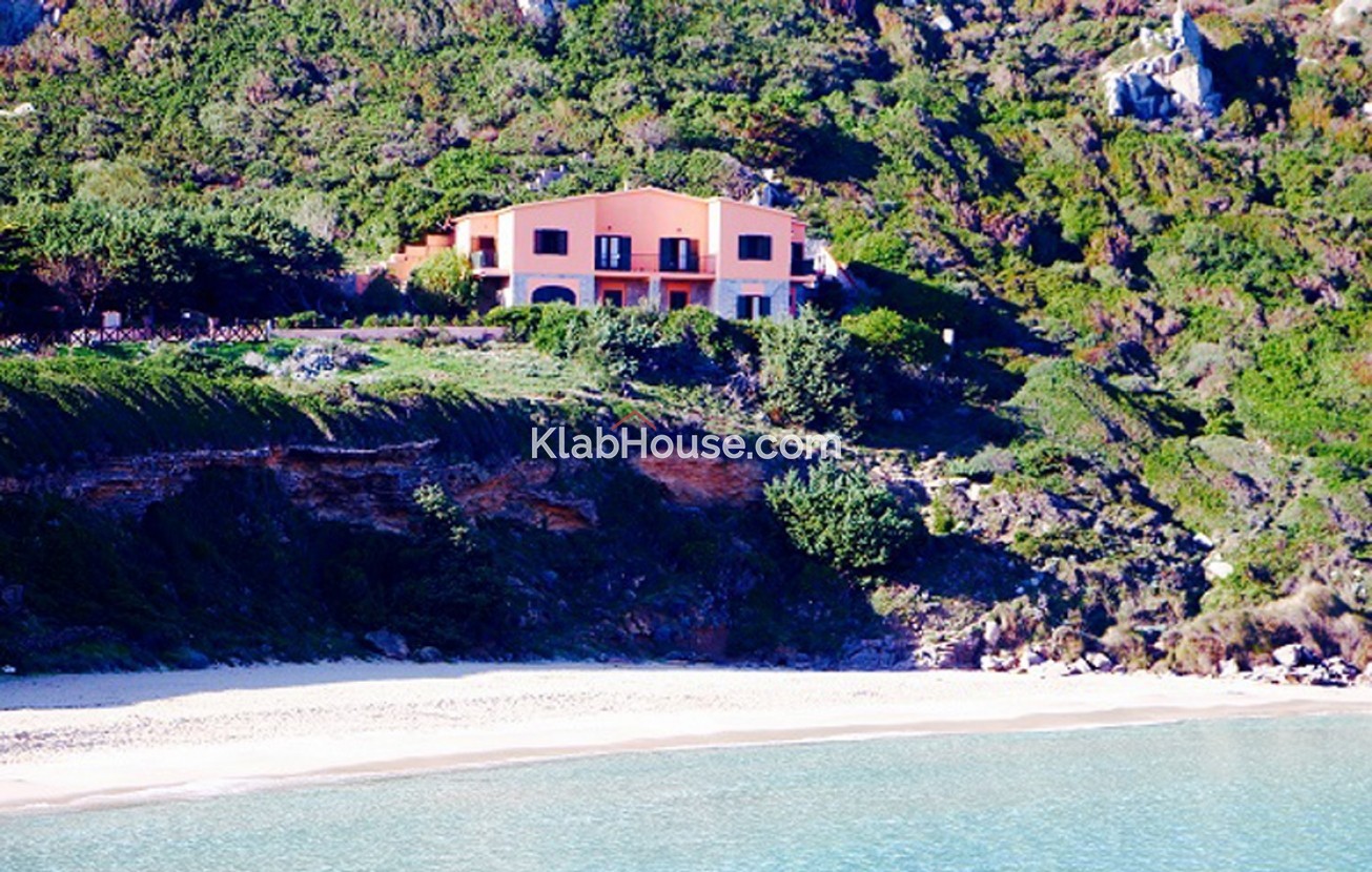 Villa Rena Bianca Fronte Spiaggia Vicino Al Centro